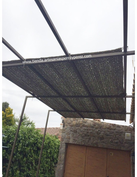 Toldo de esparto natural