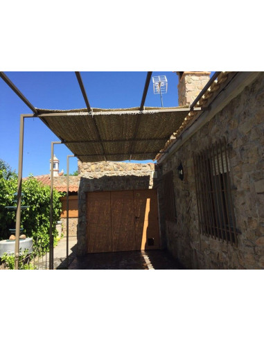 Toldo de esparto natural