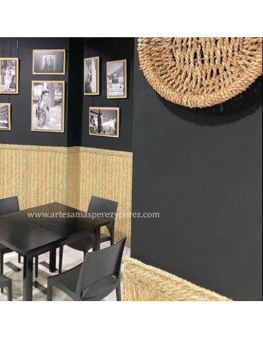 WALL COVERING WITH NATURAL ESPARTO IN "TABERNA BERENGUELA 16" CÓRDOBA