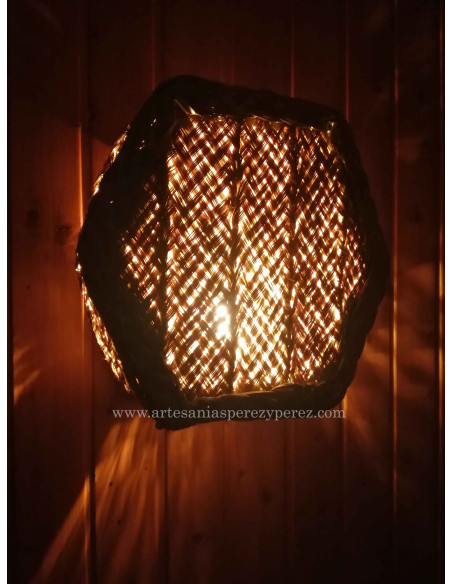 Applique hexagonale en sparte naturel