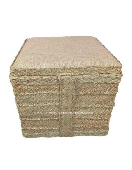 Square esparto puff-trunk lined with natural jute