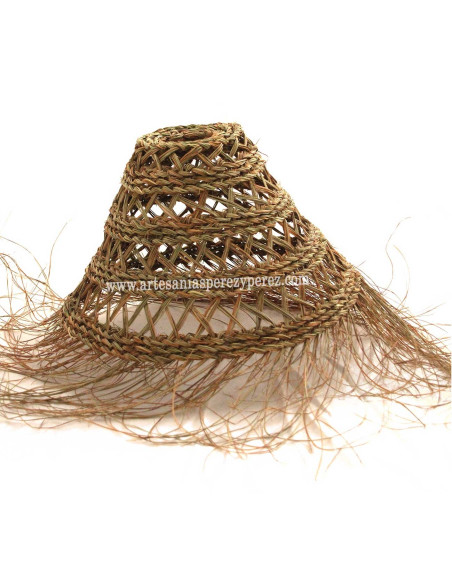 Pantalla calada de esparto natural con flecos