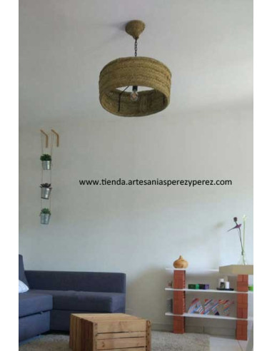 -Round esparto natural lamp