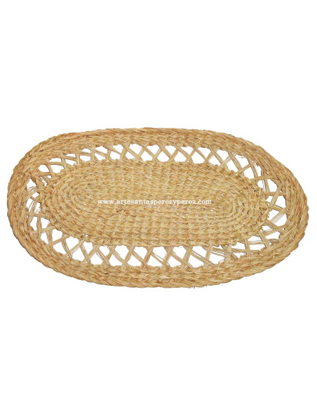 Estera ovalada de esparto natural con trenzado caladao