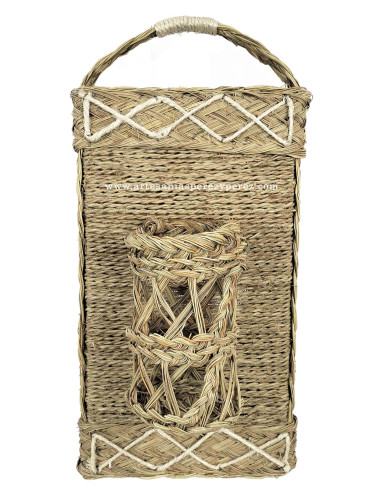 Natural vertical openwork wicker bottle rack for 1 bottle