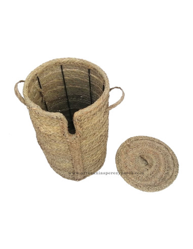 Cesto circular de esparto con ruedas y tapa