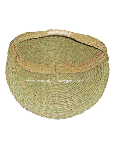 Canoe-shaped firewood basket of natural thick reinforced esparto