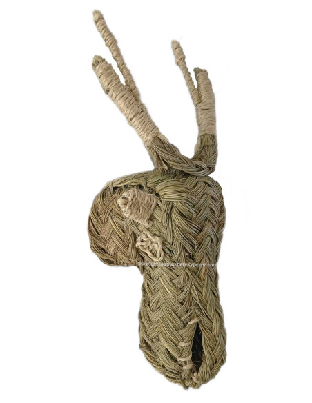 Deer head in esparto for decoration