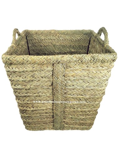 Square log holder in natural esparto with strong handles