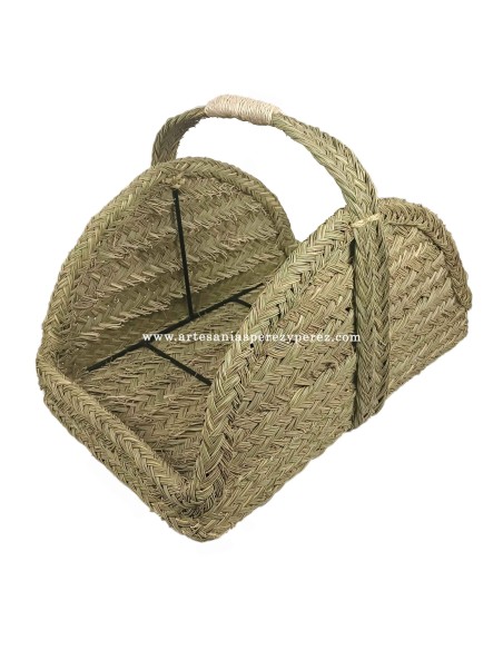 Natural esparto ark firewood holder with wrought iron frame