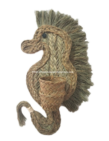 Vaso de parede de esparto natural com forma de cavalo-marinho